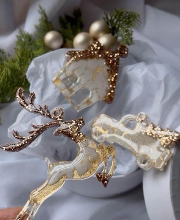 Новогодние игрушки из эпоксидной смолы - 